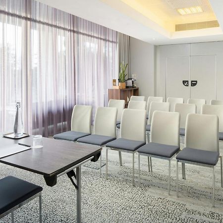 Courtyard By Marriott Toulouse Airport Hotel Eksteriør billede