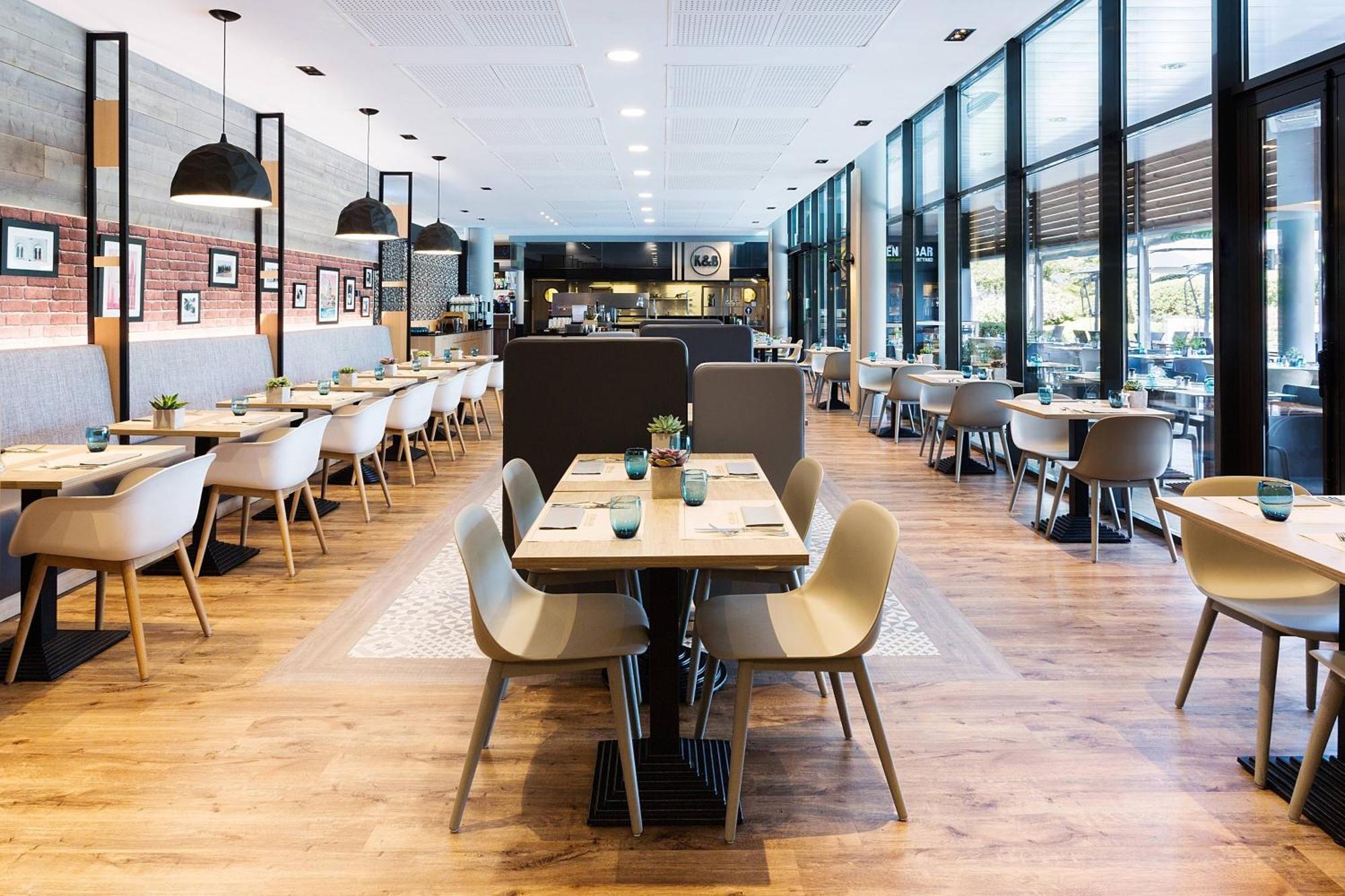 Courtyard By Marriott Toulouse Airport Hotel Eksteriør billede