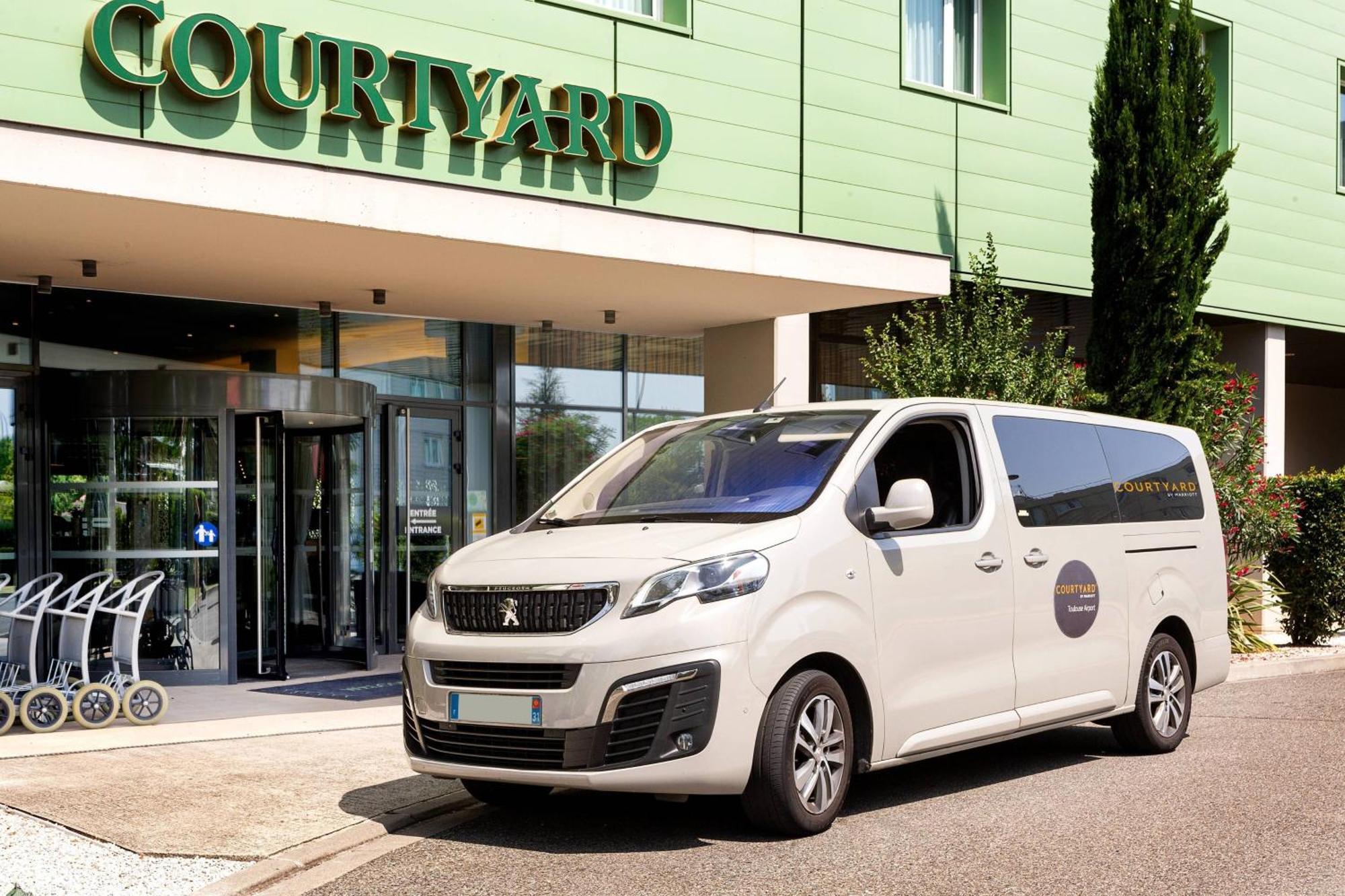 Courtyard By Marriott Toulouse Airport Hotel Eksteriør billede