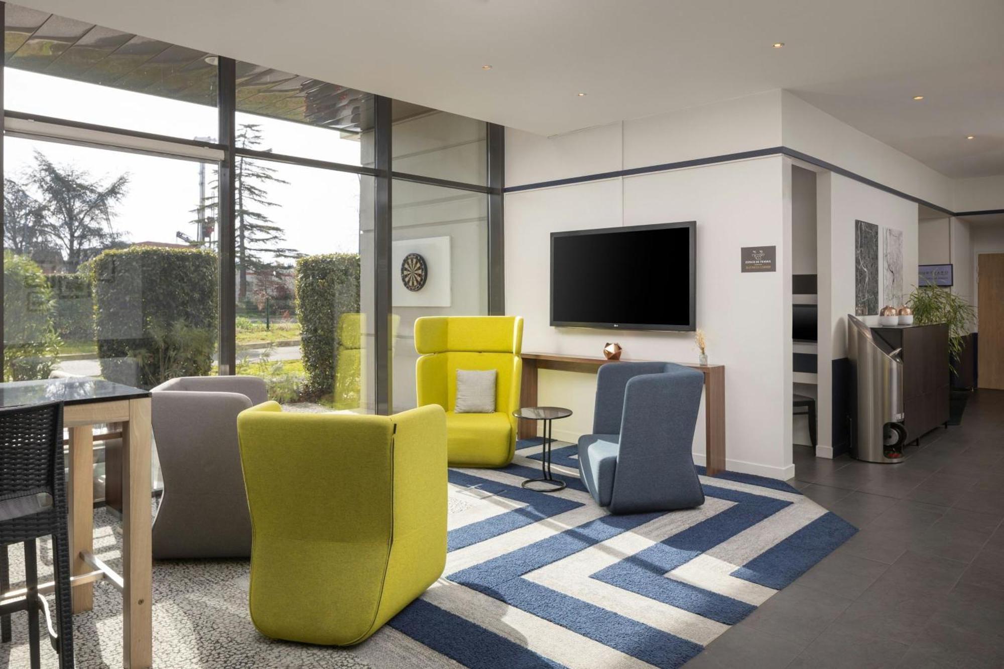 Courtyard By Marriott Toulouse Airport Hotel Eksteriør billede